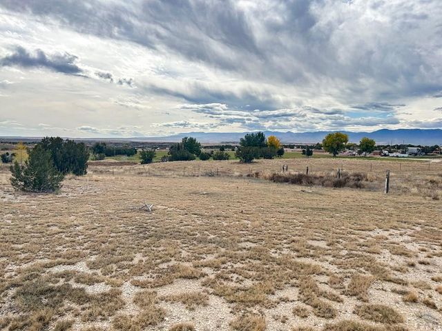 TBD 14th St, Penrose, CO 81240