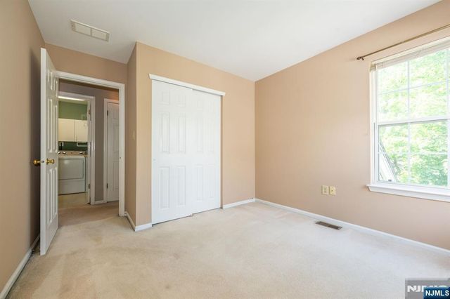 43 Morning Watch Road, Wayne, NJ 07470