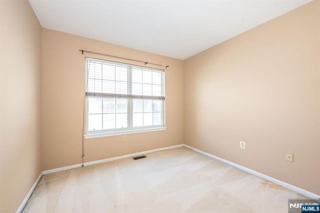 43 Morning Watch Road, Wayne, NJ 07470