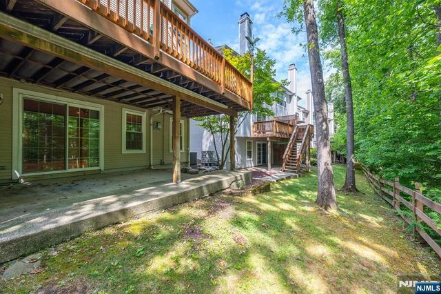 43 Morning Watch Road, Wayne, NJ 07470