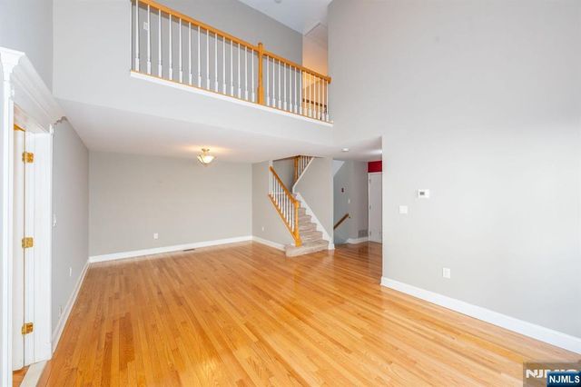43 Morning Watch Road, Wayne, NJ 07470