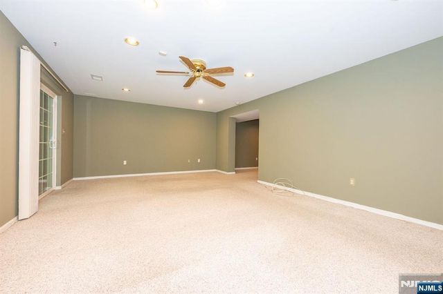 43 Morning Watch Road, Wayne, NJ 07470