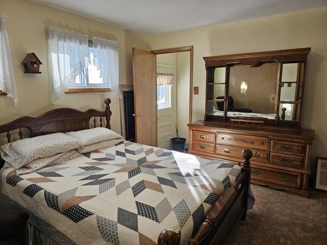 1219 S 21st STREET, Manitowoc, WI 54220