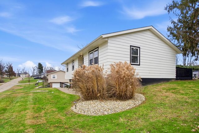 170 Treehouse Lane, Zanesville, OH 43701