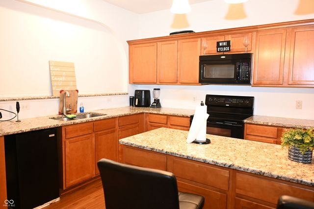 7136 Marsh Road, Indianapolis, IN 46278