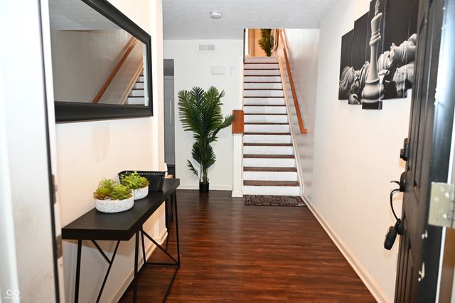 7136 Marsh Road, Indianapolis, IN 46278