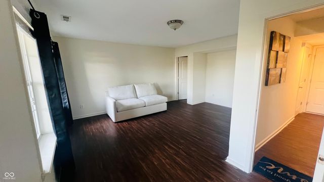 7136 Marsh Road, Indianapolis, IN 46278