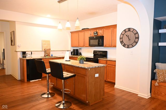 7136 Marsh Road, Indianapolis, IN 46278