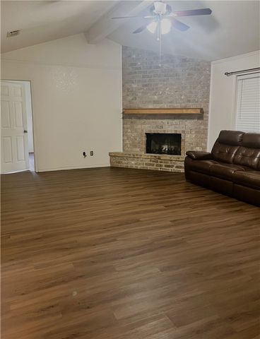 514 Vista Dr, Odem, TX 78370