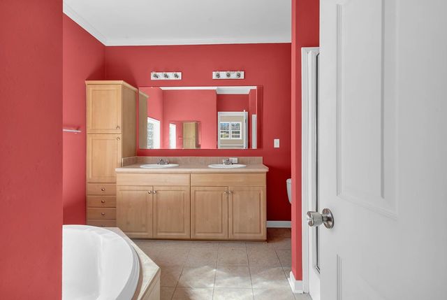 2980 Sweet Bay Rd., Longs, SC 29568