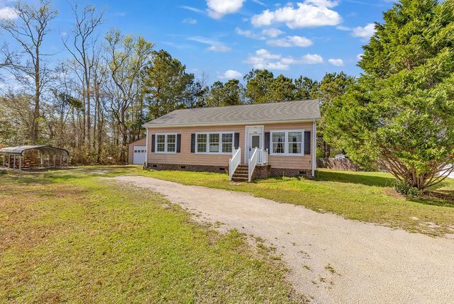 2980 Sweet Bay Rd., Longs, SC 29568