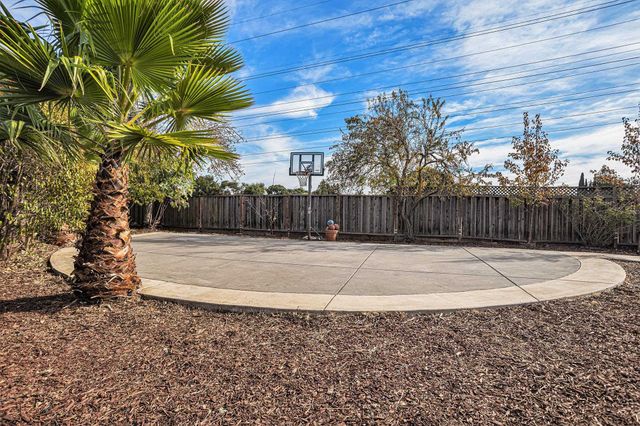 25 Marilyn Pl, San Ramon, CA 94583