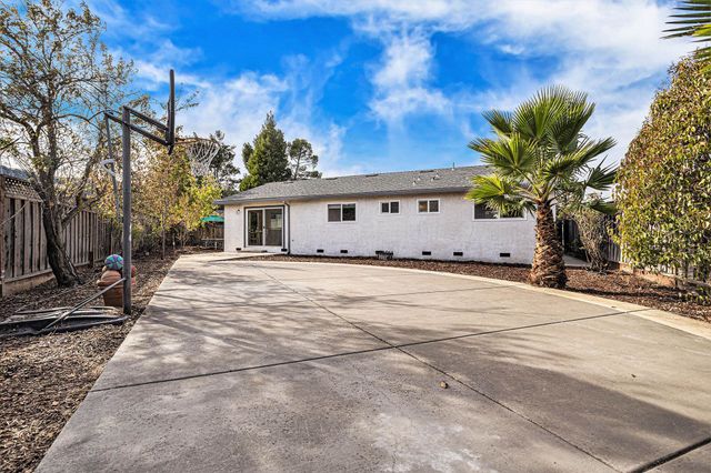 25 Marilyn Pl, San Ramon, CA 94583