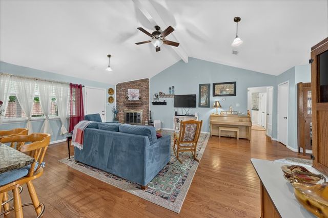 2401 Slaton Drive, Grand Prairie, TX 75052