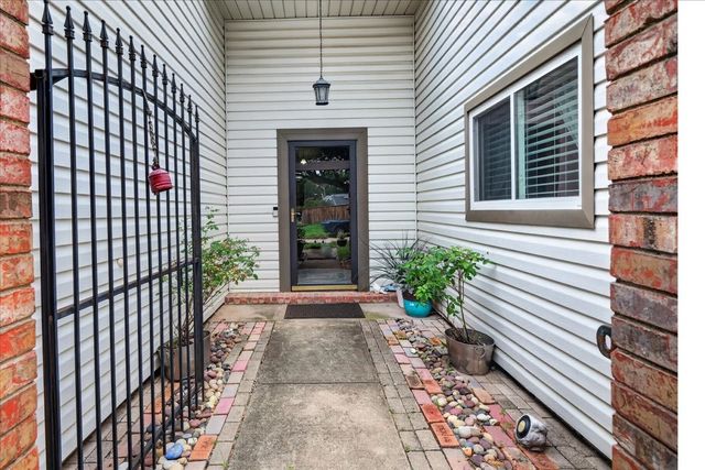 2401 Slaton Drive, Grand Prairie, TX 75052