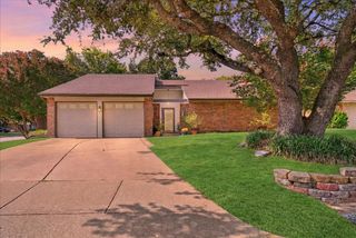 2401 Slaton Drive, Grand Prairie, TX 75052