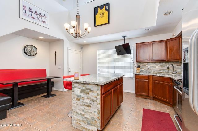 7841 N 21ST Avenue, Phoenix, AZ 85021