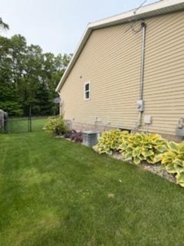 696 W Madison Road, Twin Lake, MI 49457