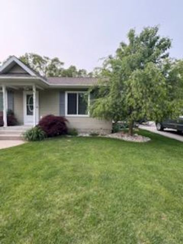 696 W Madison Road, Twin Lake, MI 49457