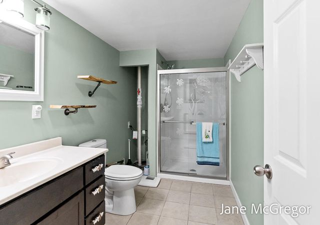 696 W Madison Road, Twin Lake, MI 49457