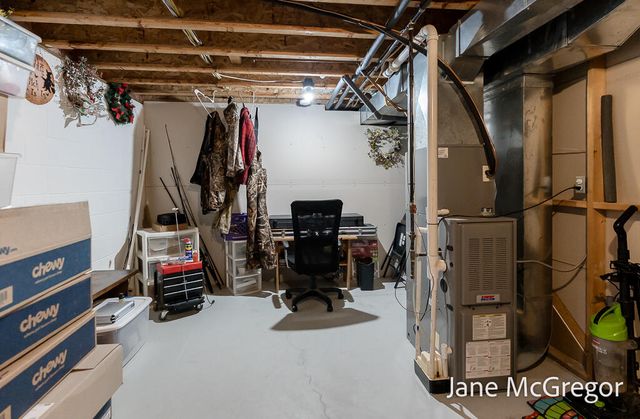 696 W Madison Road, Twin Lake, MI 49457