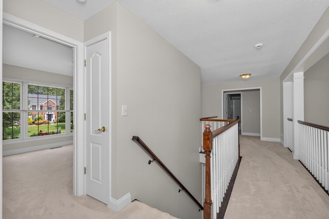 960 Dustwhirl Drive, Union, KY 41091