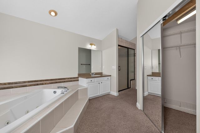 960 Dustwhirl Drive, Union, KY 41091