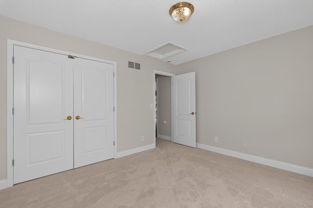 960 Dustwhirl Drive, Union, KY 41091