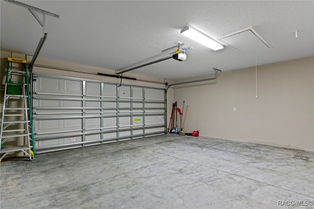 2958 N Kittery Point, Hernando, FL 34442