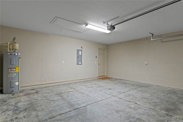 2958 N Kittery Point, Hernando, FL 34442