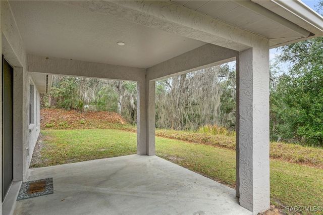 2958 N Kittery Point, Hernando, FL 34442