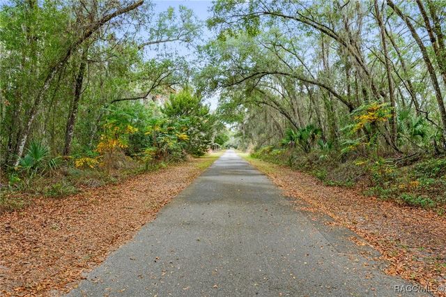 2958 N Kittery Point, Hernando, FL 34442