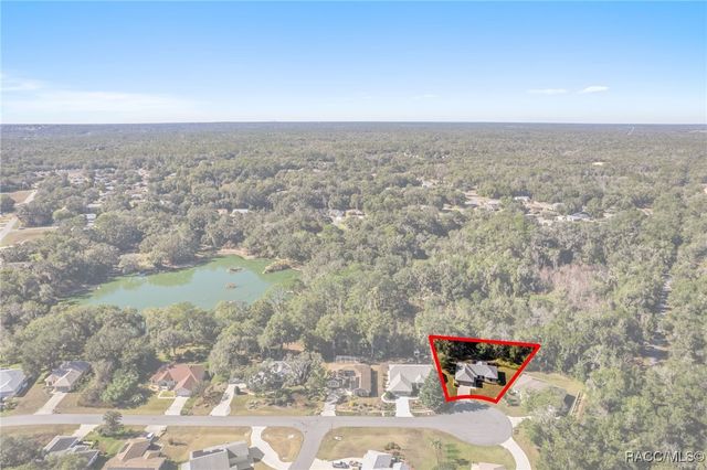 2958 N Kittery Point, Hernando, FL 34442