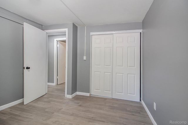 8650 Cedar Court, Ypsilanti, MI 48198