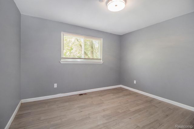 8650 Cedar Court, Ypsilanti, MI 48198