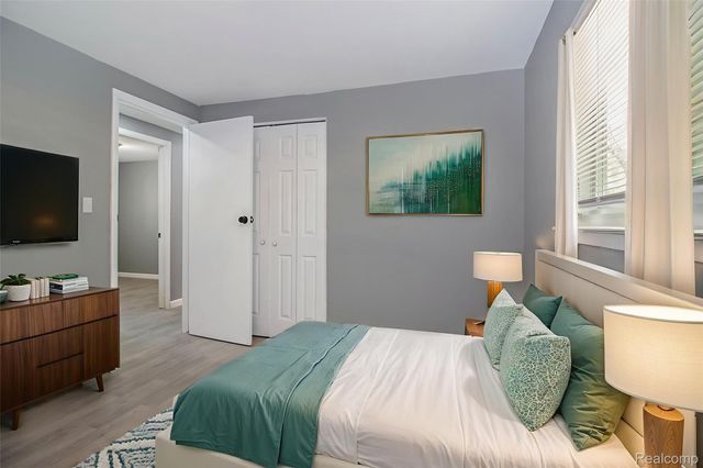 8650 Cedar Court, Ypsilanti, MI 48198