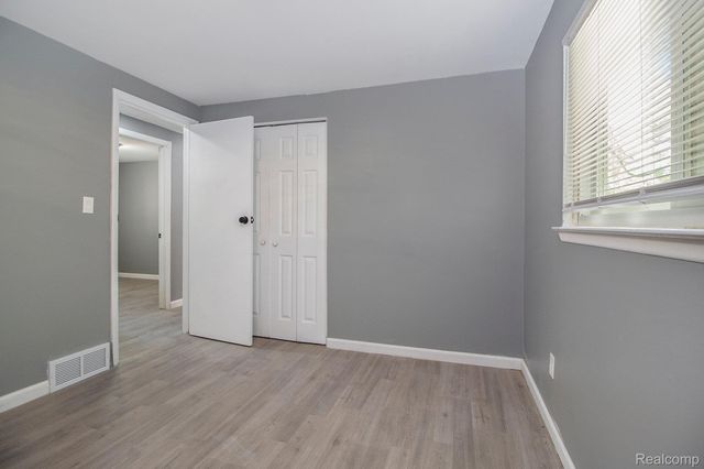 8650 Cedar Court, Ypsilanti, MI 48198