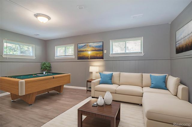 8650 Cedar Court, Ypsilanti, MI 48198