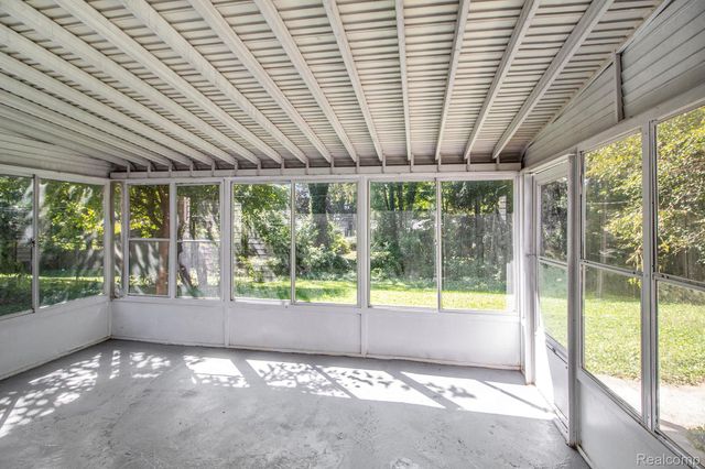 8650 Cedar Court, Ypsilanti, MI 48198