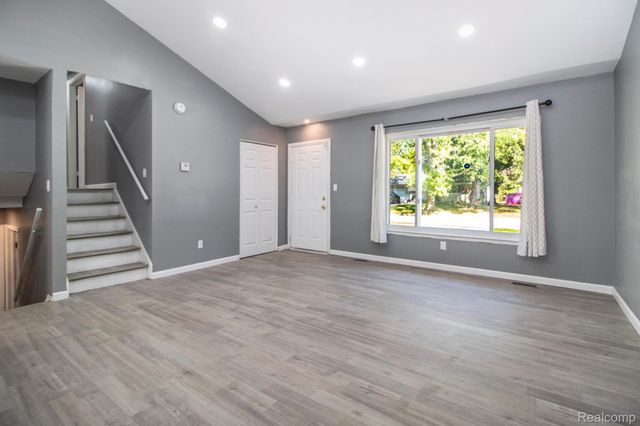 8650 Cedar Court, Ypsilanti, MI 48198