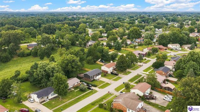 1772 Holly Court, Radcliff, KY 40160