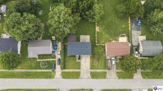1772 Holly Court, Radcliff, KY 40160