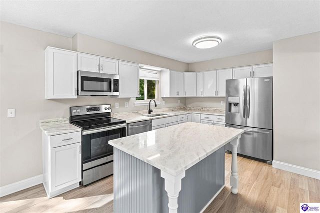 1772 Holly Court, Radcliff, KY 40160