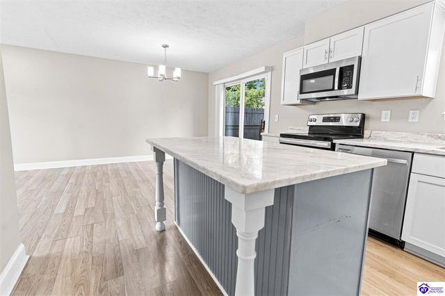 1772 Holly Court, Radcliff, KY 40160