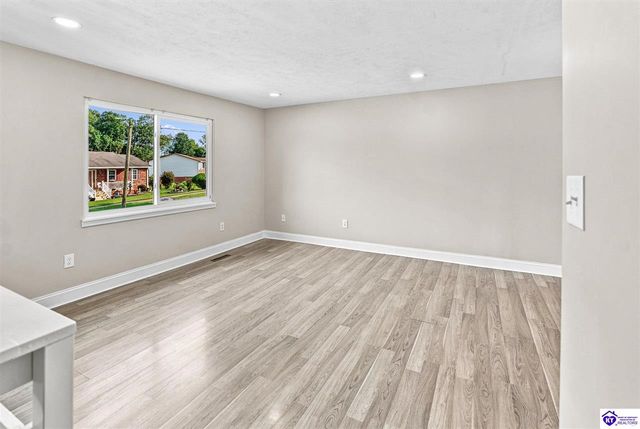 1772 Holly Court, Radcliff, KY 40160