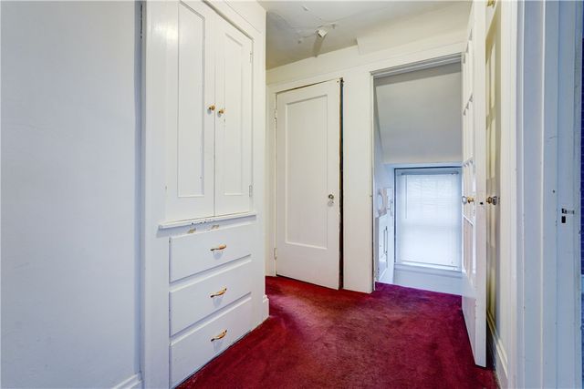70 Kemphurst Road, Rochester, NY 14612