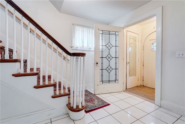 70 Kemphurst Road, Rochester, NY 14612