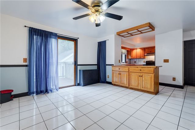 70 Kemphurst Road, Rochester, NY 14612