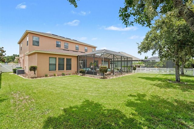7110 REDROOT COURT, Wesley Chapel, FL 33545