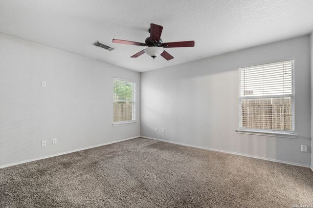 323 Amberdale Oak, San Antonio, TX 78249